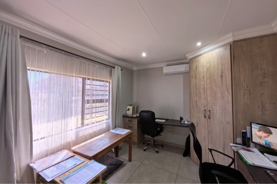 3 Bedroom Property for Sale in Hillcrest Northern Cape